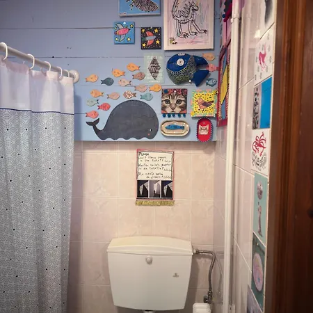 η μεγάλη χαρούμενη αρκούδα Pavliani