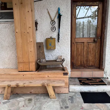 η μεγάλη χαρούμενη αρκούδα *