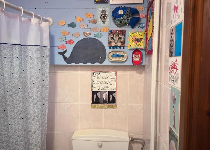 η μεγάλη χαρούμενη αρκούδα Pavliani